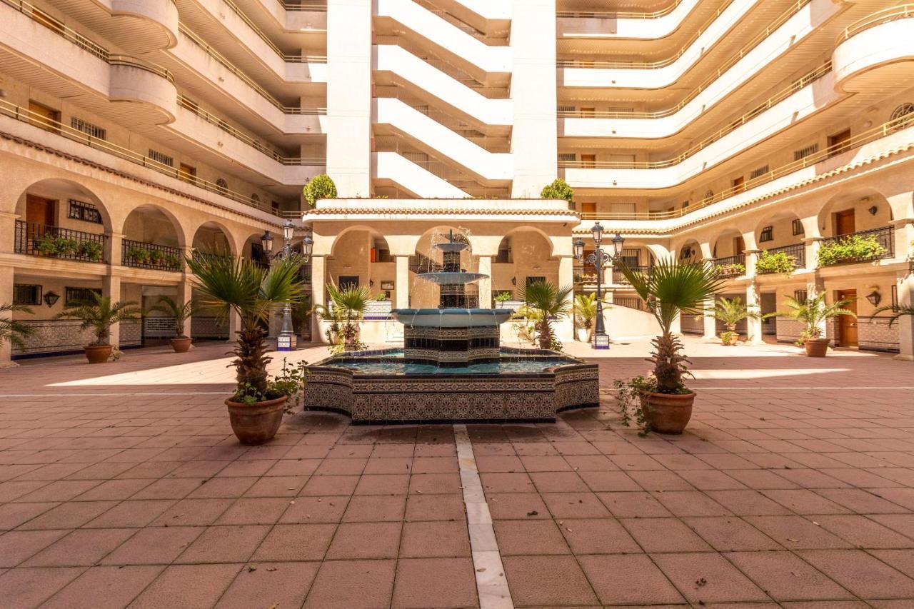Apartamentos Cordoba Arysal Salou Esterno foto