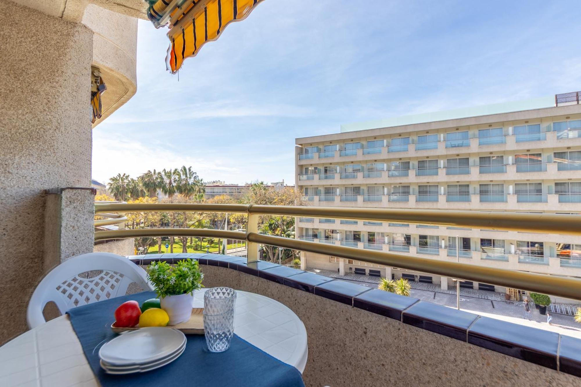 Apartamentos Cordoba Arysal Salou Esterno foto